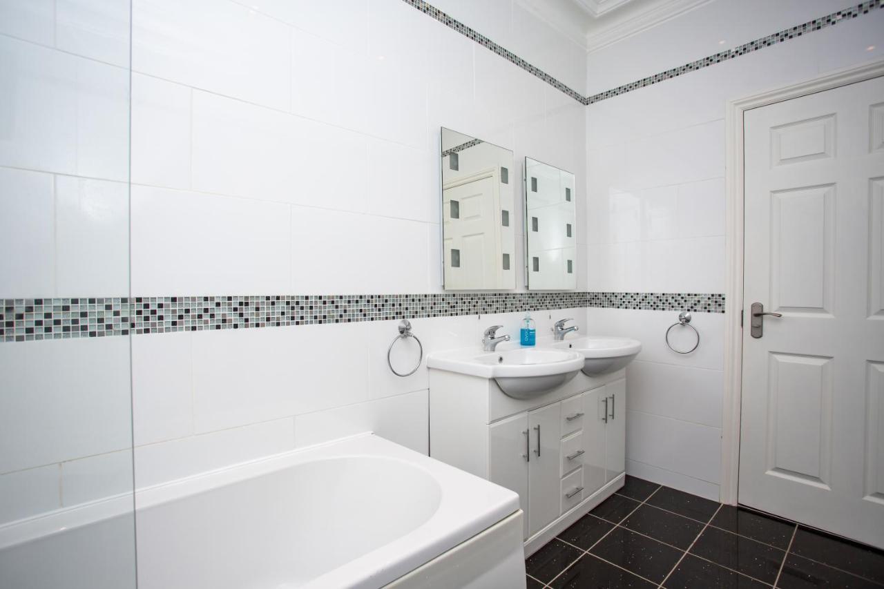 Roker Sea Front Apartments By #Shortstaysaway ซันเดอร์แลนด์ ภายนอก รูปภาพ